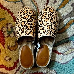 Gap mules cheetah print